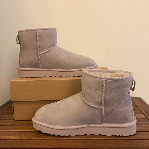 UGG Classic Mini II Boots Pale Smoke USA Women size 9/UK 7/EU 40 - Picture 3 of 14